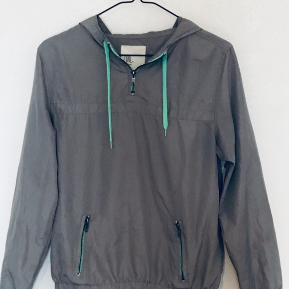 Zine- PacSun Windbreaker - Picture 2 of 2